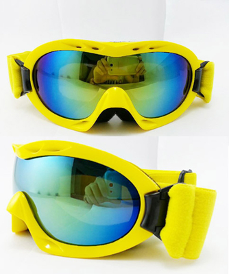 Κίνα Γυαλιά σκι με HD Anti-Fog Lens &amp; UV400 Προστασία για Χιονισμένο Σκι, Για Παιδιά TPU Frame PC Double Mirror προμηθευτής
